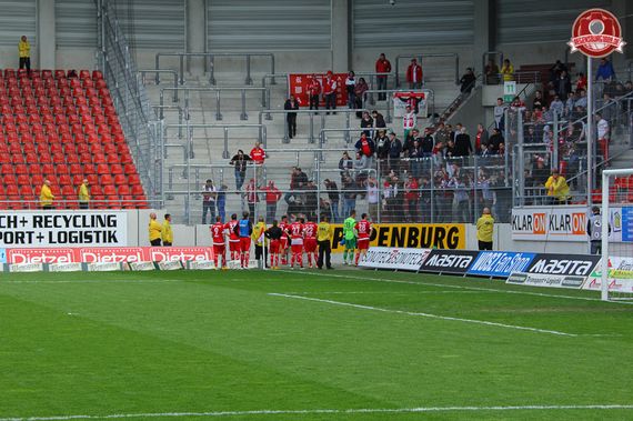 Hallescher FC vs SSV Jahn Regensburg (2-1) (7)