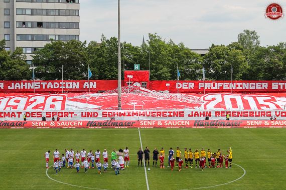 SSV Jahn Regensburg vs SC Fortuna Köln (4-0) (25)
