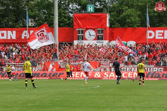 SSV Jahn Regensburg vs SC Fortuna Köln (4-0) (27)