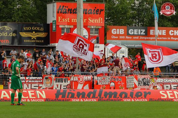 SSV Jahn Regensburg vs FC Hansa Rostock (4-4) (11)