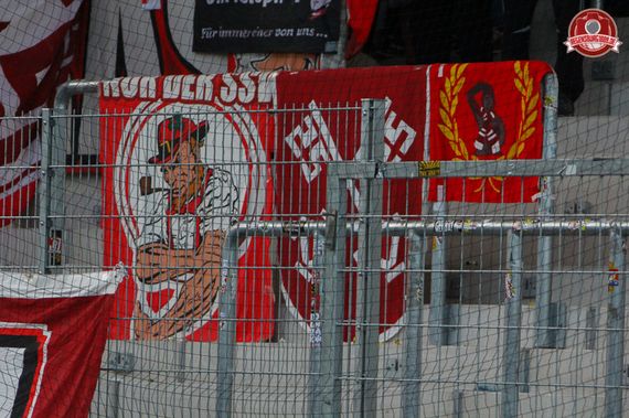 VfB Stuttgart II vs SSV Jahn Regensburg (1-2) (6)