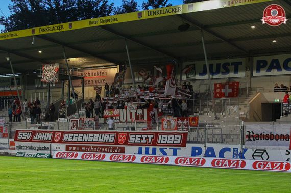 VfB Stuttgart II vs SSV Jahn Regensburg (1-2) (8)