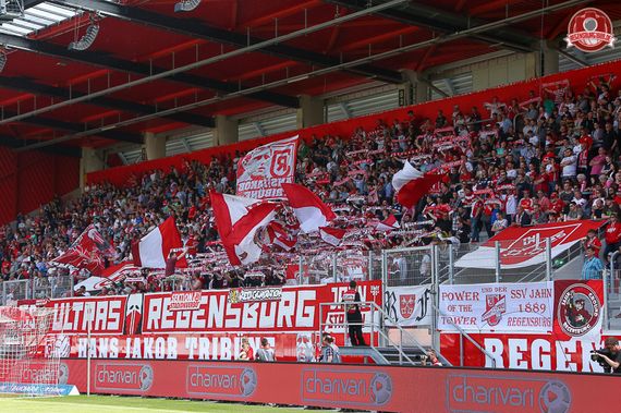 SSV Jahn Regensburg vs 1. FC Nürnberg II (0-1) (6)