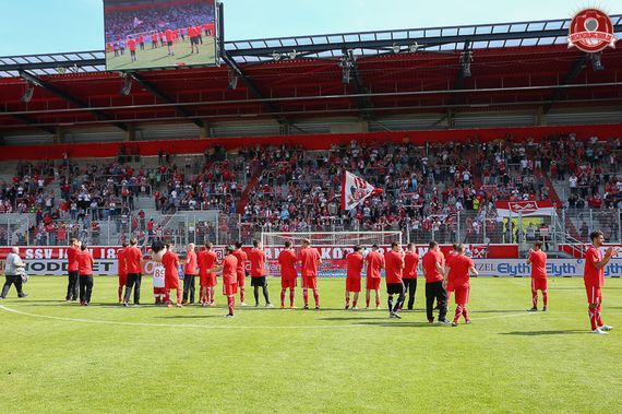 SSV Jahn Regensburg vs 1. FC Nürnberg II (0-1) (10)