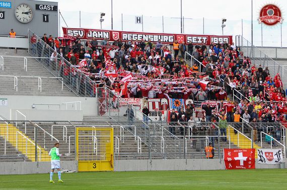 TSV 1860 München II vs SSV Jahn Regensburg (0-1) (15)