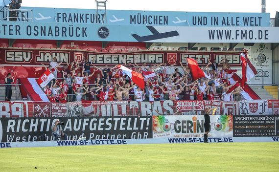 Sportfreunde Lotte vs SSV Jahn Regensburg (3-2) (3)