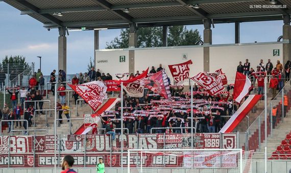 FSV Zwickau vs SSV Jahn Regensburg (4-0) (10)