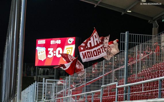 FSV Zwickau vs SSV Jahn Regensburg (4-0) (16)