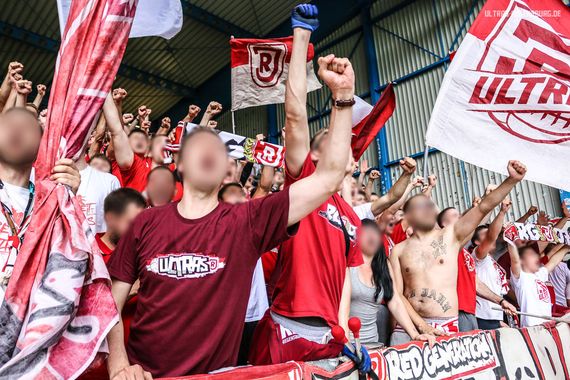 DSC Arminia Bielefeld vs SSV Jahn Regensburg (2-1) (10)