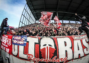 FC St. Pauli vs SSV Jahn Regensburg (2-2)