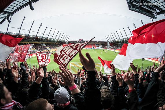 SSV Jahn Regensburg vs MSV Duisburg (4-0) (2)