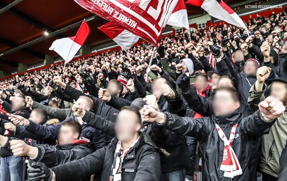 SSV Jahn Regensburg vs MSV Duisburg (4-0) (15)