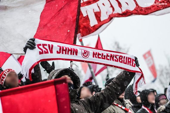 SV Darmstadt 98 vs SSV Jahn Regensburg (0-1) (10)