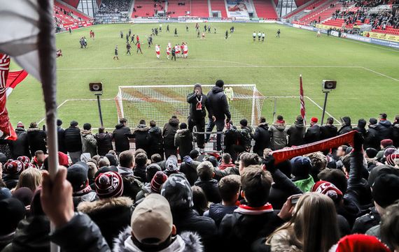 SSV Jahn Regensburg vs DSC Arminia Bielefeld (3-2) (5)