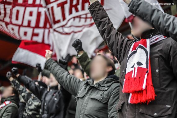 SSV Jahn Regensburg vs DSC Arminia Bielefeld (3-2) (10)