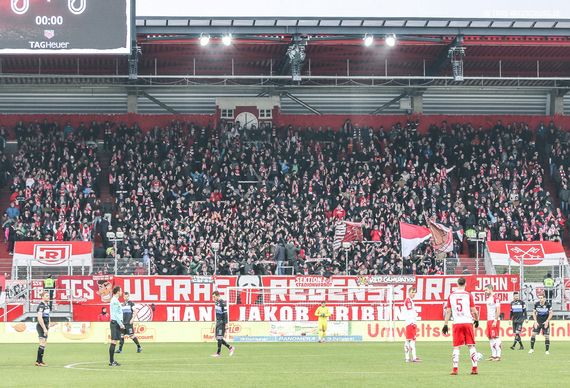 SSV Jahn Regensburg vs DSC Arminia Bielefeld (3-2) (17)