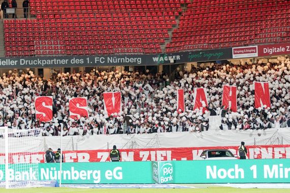 1. FC Nürnberg vs SSV Jahn Regensburg (2-2) (1)