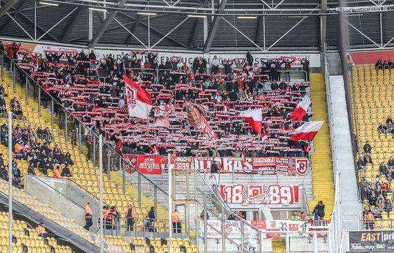 Dynamo Dresden vs SSV Jahn Regensburg (1-0) (10)