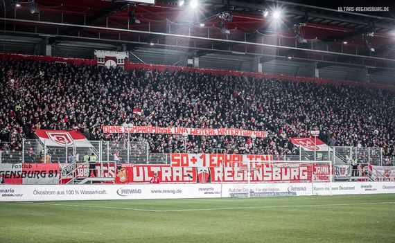 SSV Jahn Regensburg vs Fortuna Düsseldorf (4-3) (1)