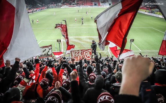 SSV Jahn Regensburg vs Fortuna Düsseldorf (4-3) (10)