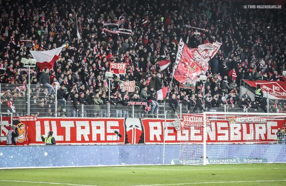 SSV Jahn Regensburg vs Fortuna Düsseldorf (4-3) (22)