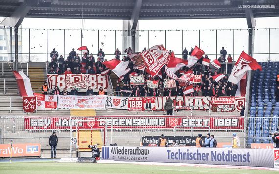 Eintracht Braunschweig vs SSV Jahn Regensburg (2-1) (2)