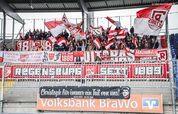 Eintracht Braunschweig vs SSV Jahn Regensburg (2-1) (6)