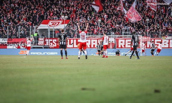 SSV Jahn Regensburg vs SV Sandhausen (2-1) (10)