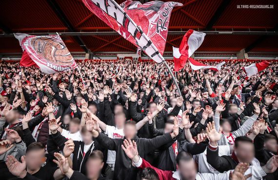 SSV Jahn Regensburg vs SV Sandhausen (2-1) (17)