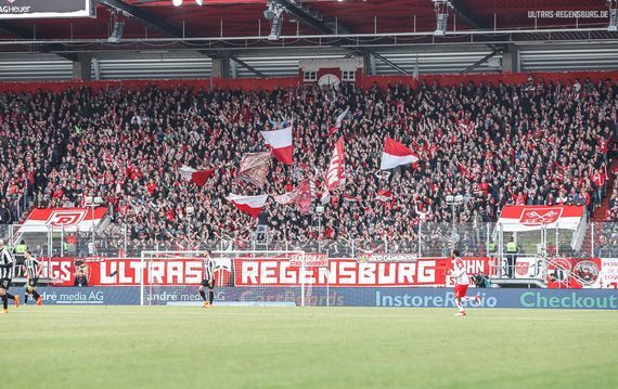 SSV Jahn Regensburg vs SV Sandhausen (2-1) (18)