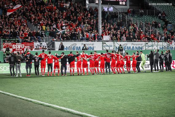 SpVgg Fürth vs SSV Jahn Regensburg (1-2) (2)