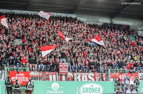 SpVgg Fürth vs SSV Jahn Regensburg (1-2) (3)