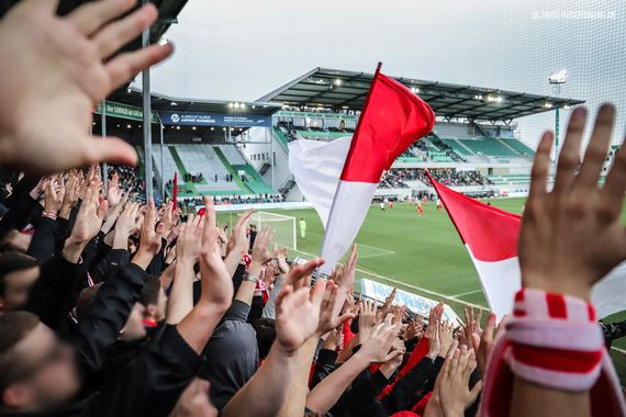 SpVgg Fürth vs SSV Jahn Regensburg (1-2) (4)