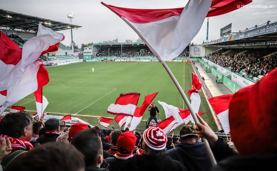 SpVgg Fürth vs SSV Jahn Regensburg (1-2) (7)
