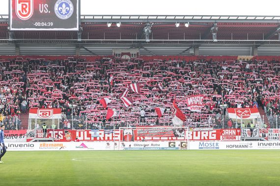 SSV Jahn Regensburg vs SV Darmstadt 98 (1-1) (14)