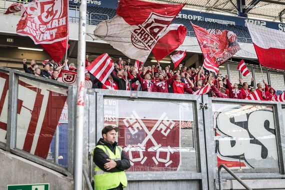 MSV Duisburg vs SSV Jahn Regensburg (1-3) (8)