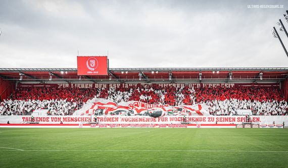 SSV Jahn Regensburg vs SV Sandhausen (1-0) (7)