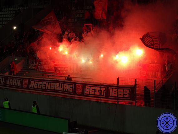 FC Erzgebirge Aue vs SSV Jahn Regensburg (1-0) (19)