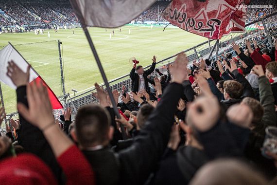 VfL Bochum vs SSV Jahn Regensburg (2-3) (15)