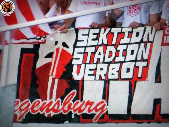 Hannover 96 vs SSV Jahn Regensburg (1-1) (1)