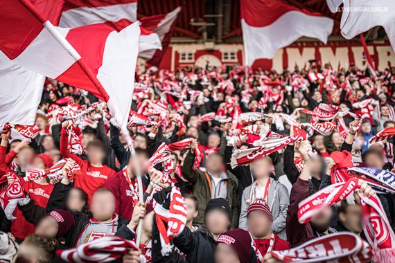 SSV Jahn Regensburg vs SV Wehen Wiesbaden (1-0) (15)