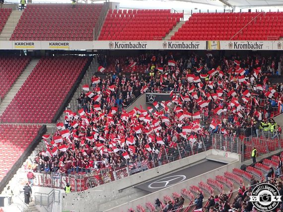 VfB Stuttgart vs SSV Jahn Regensburg (2-0) (6)