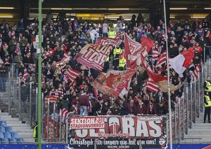 Hamburger SV vs SSV Jahn Regensburg (2-1)
