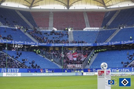 Hamburger SV vs SSV Jahn Regensburg (2-1) (1)