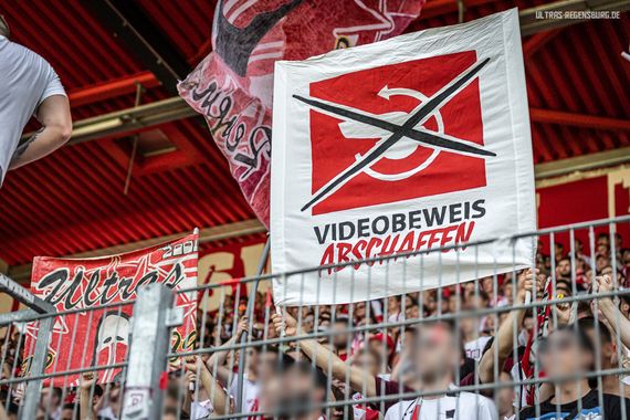 SSV Jahn Regensburg vs DSC Arminia Bielefeld (1-3) (7)