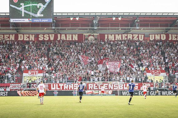SSV Jahn Regensburg vs DSC Arminia Bielefeld (1-3) (8)