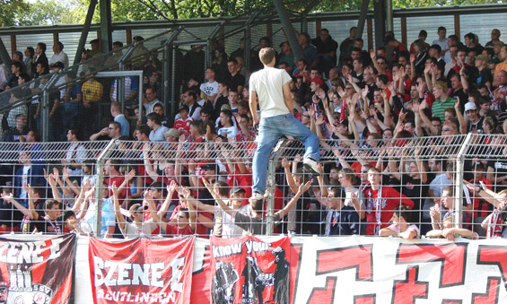 Stuttgarter Kickers vs SSV Reutlingen 05 (0-0) (12)