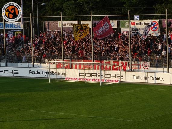 Stuttgarter Kickers vs SSV Reutlingen 05 (0-0) (4)