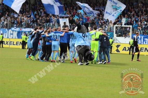 Stuttgarter Kickers vs Hallescher FC (1-0) (1)