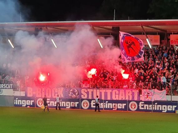 Stuttgarter Kickers vs SSV Reutlingen 05 (0-0) (4)